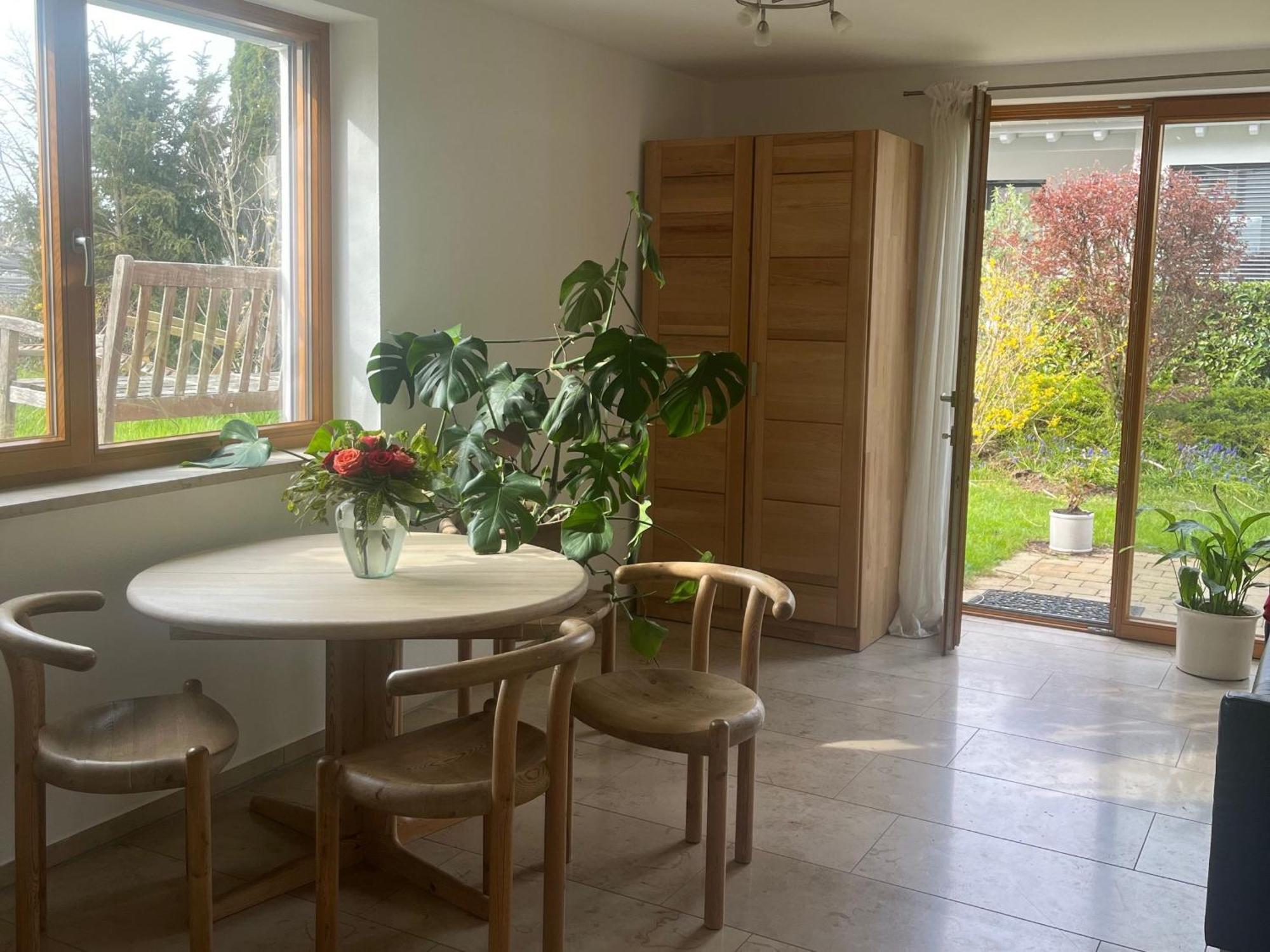 Ferienwohnungen Im Rosengarten Bodman-Ludwigshafen Buitenkant foto